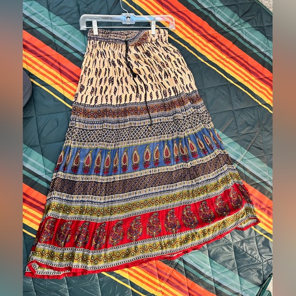 Paisley skirt - Picture 2 of 4